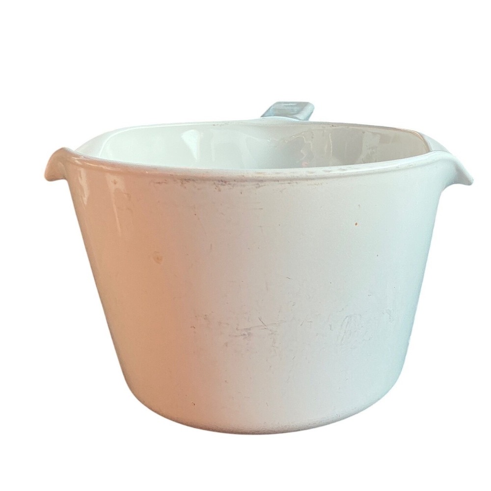 Corning Ware M-68-B White 1 Quart Measuring Pitcher Saucepan Range OvenMicrowave - Picture 4 of 5